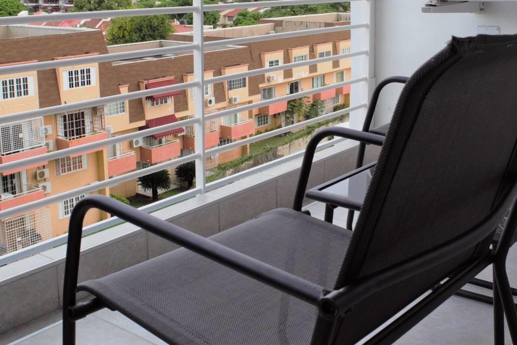 The Brompton'S Luxury Apartment Kingston Extérieur photo